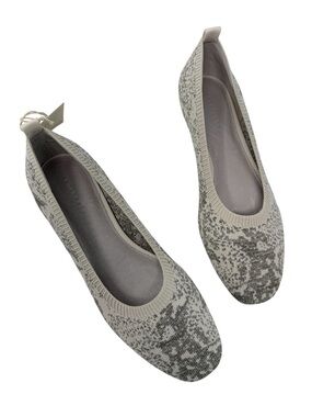 Sanctuary Knit Ballet Flats Beige Snake Print Slip On Flats Size 9.5 NWT